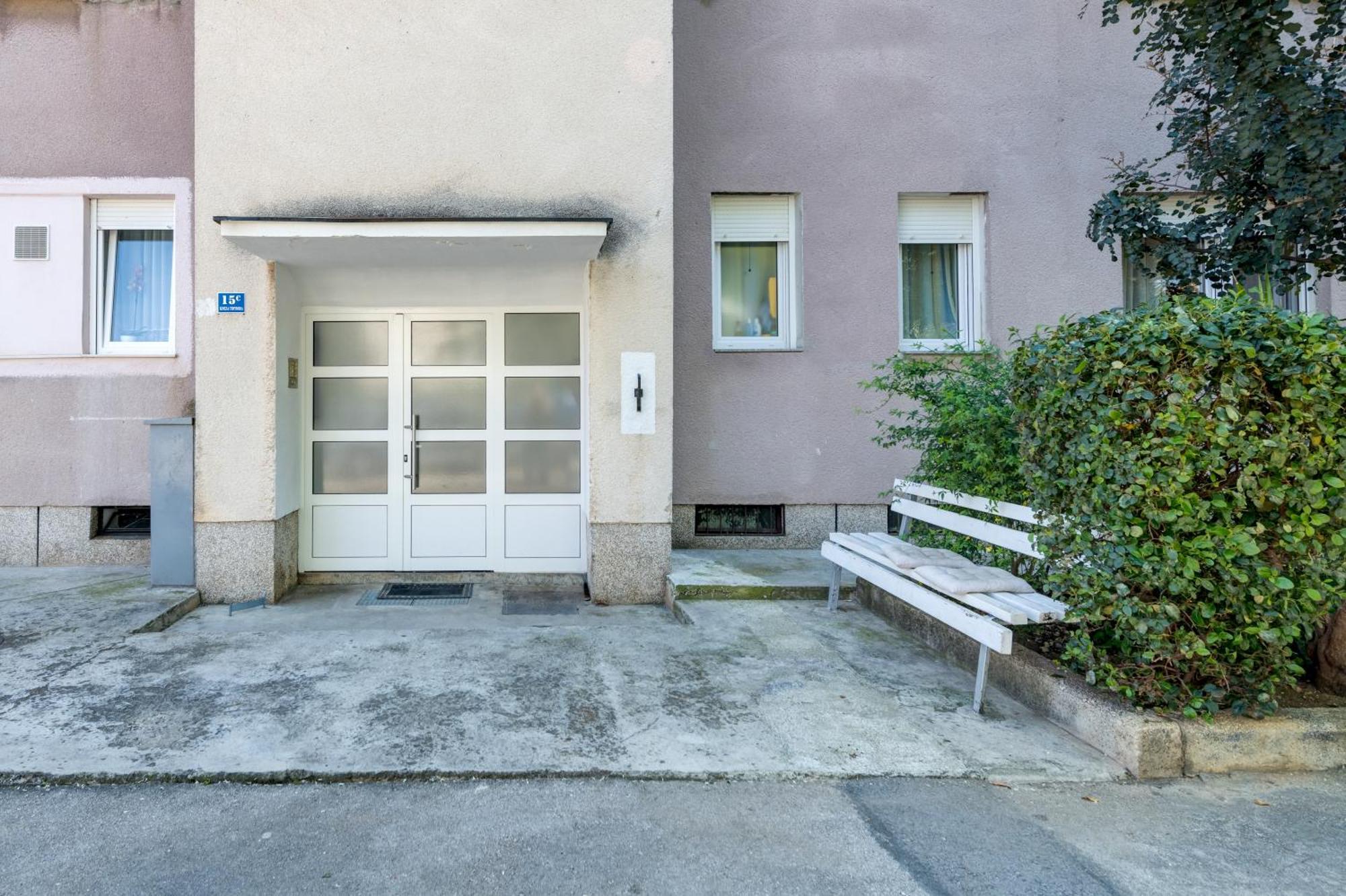 Apartman Casa Vecchia Trogir Exteriör bild